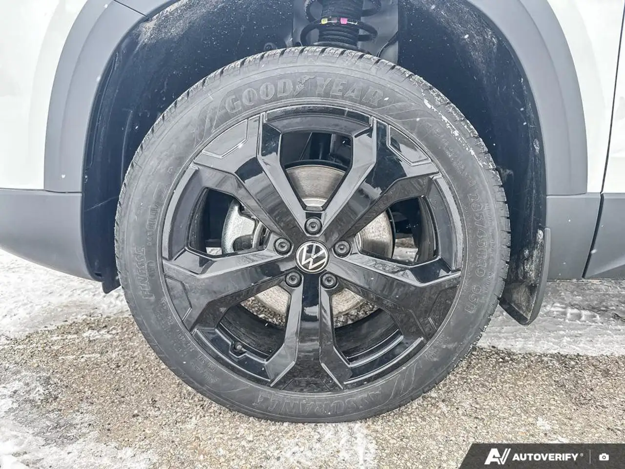 Volkswagen Taos снимка Volkswagen Taos