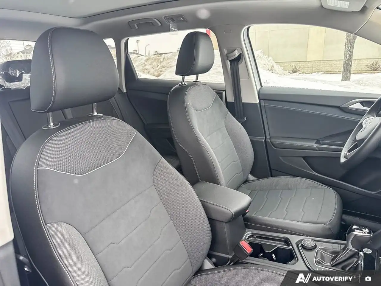 Volkswagen Taos снимка Volkswagen Taos