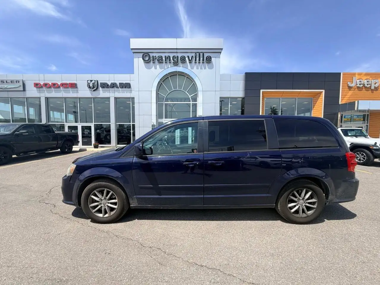 Dodge Grand Caravan снимка Dodge Grand Caravan