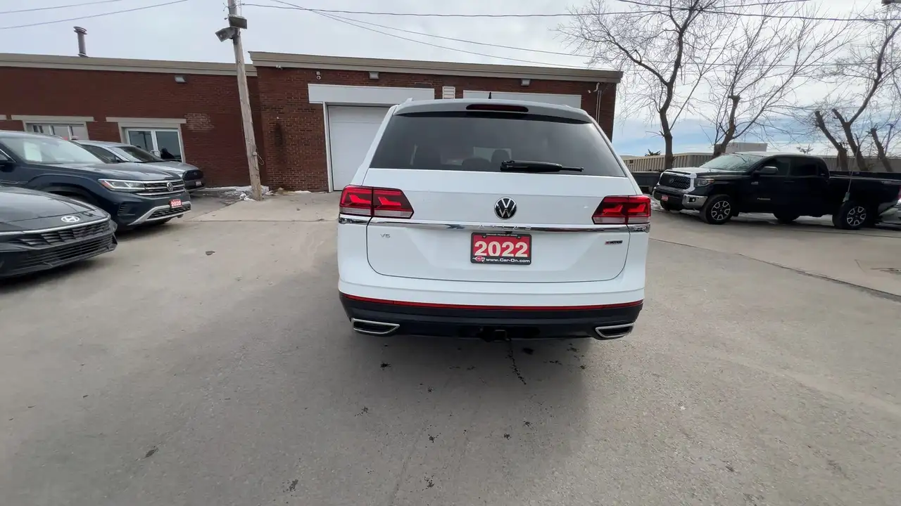 Volkswagen Atlas photo Volkswagen Atlas