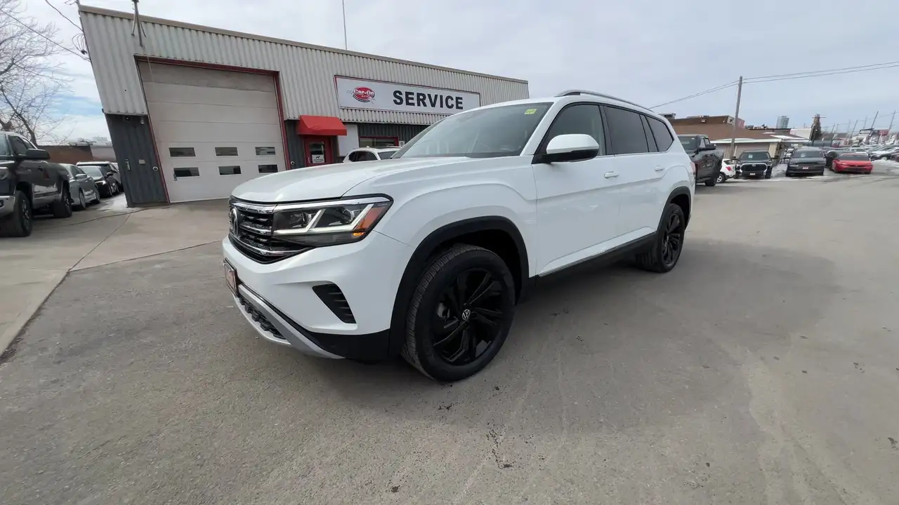 Volkswagen Atlas photo Volkswagen Atlas