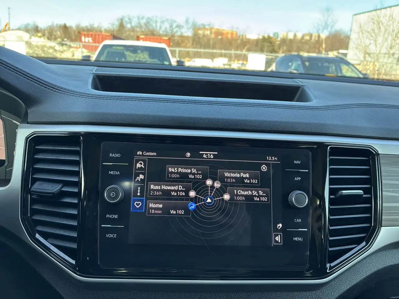 Volkswagen Atlas снимка Volkswagen Atlas