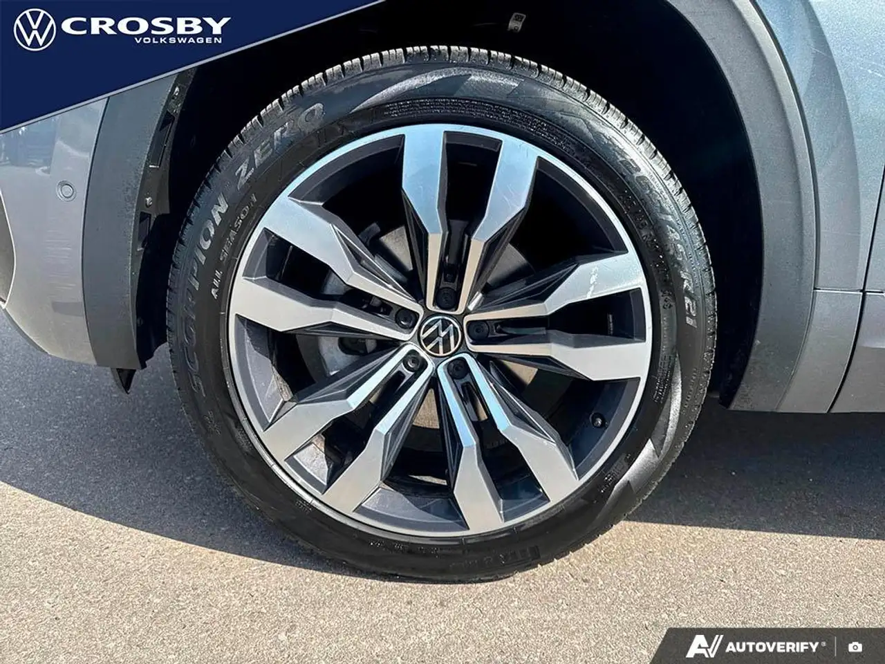 Volkswagen Atlas photo Volkswagen Atlas