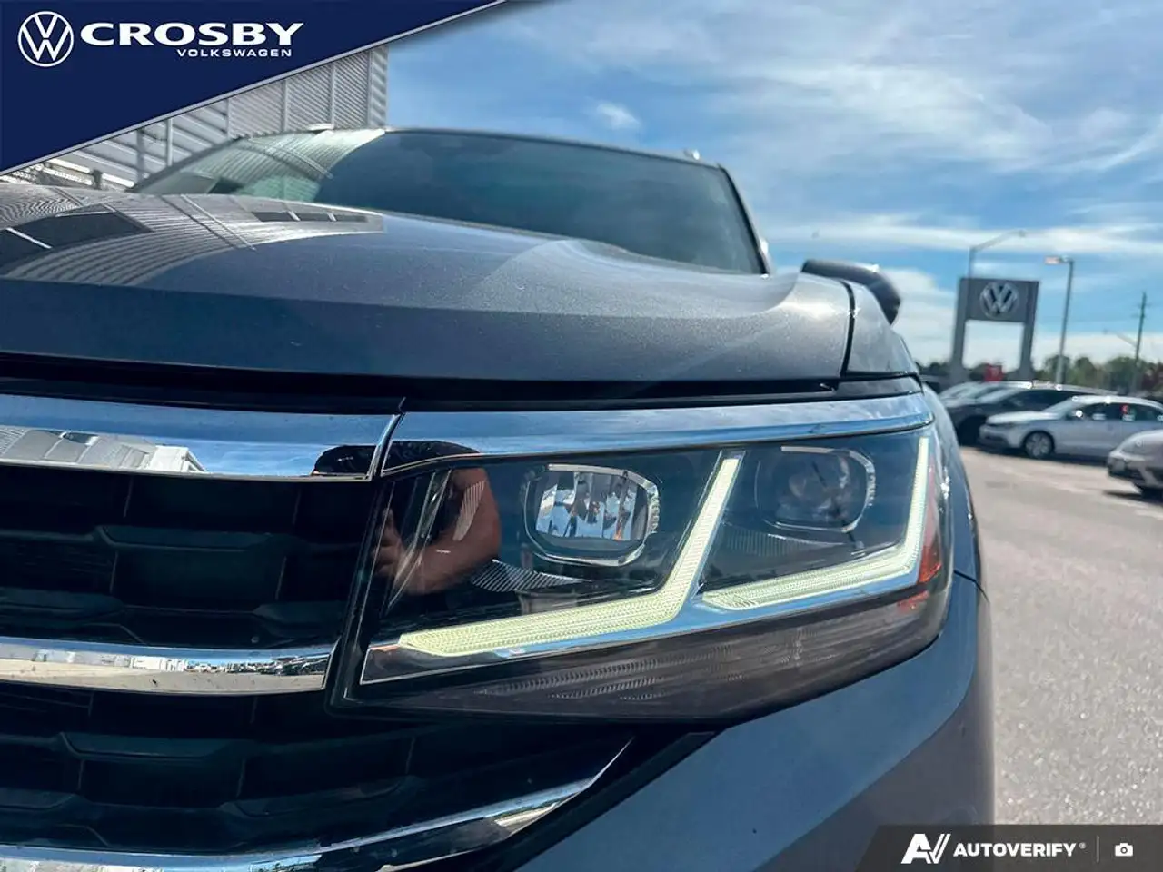Volkswagen Atlas photo Volkswagen Atlas