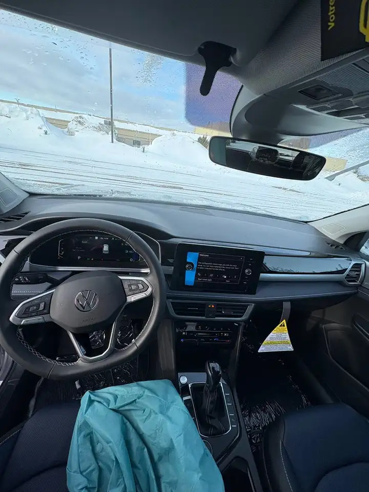 Volkswagen Taos снимка Volkswagen Taos