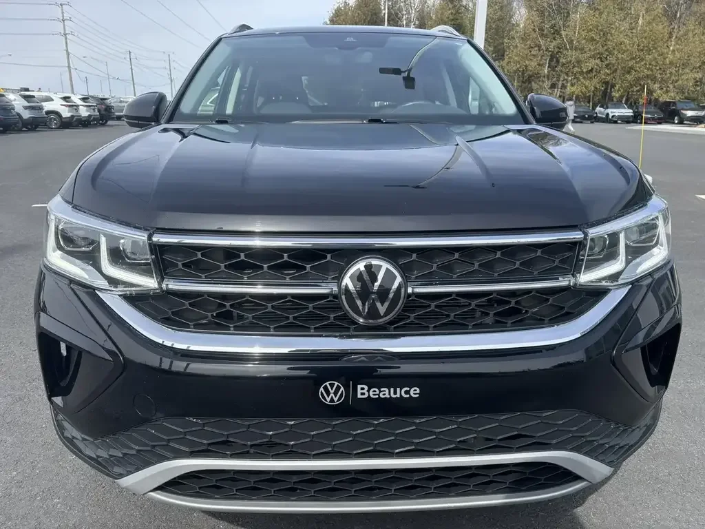 Volkswagen Taos снимка Volkswagen Taos