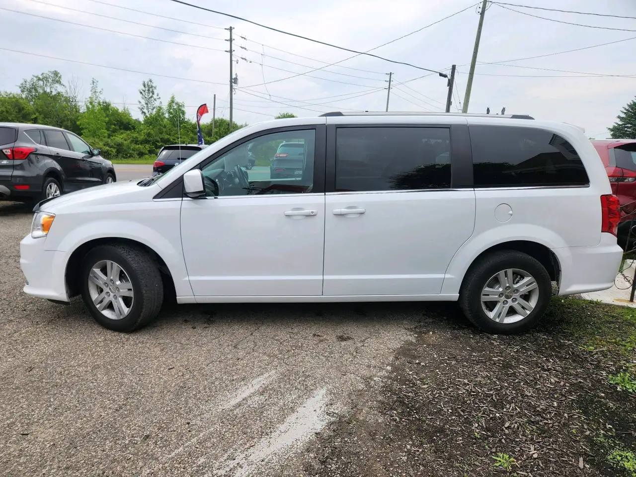Dodge Grand Caravan снимка Dodge Grand Caravan