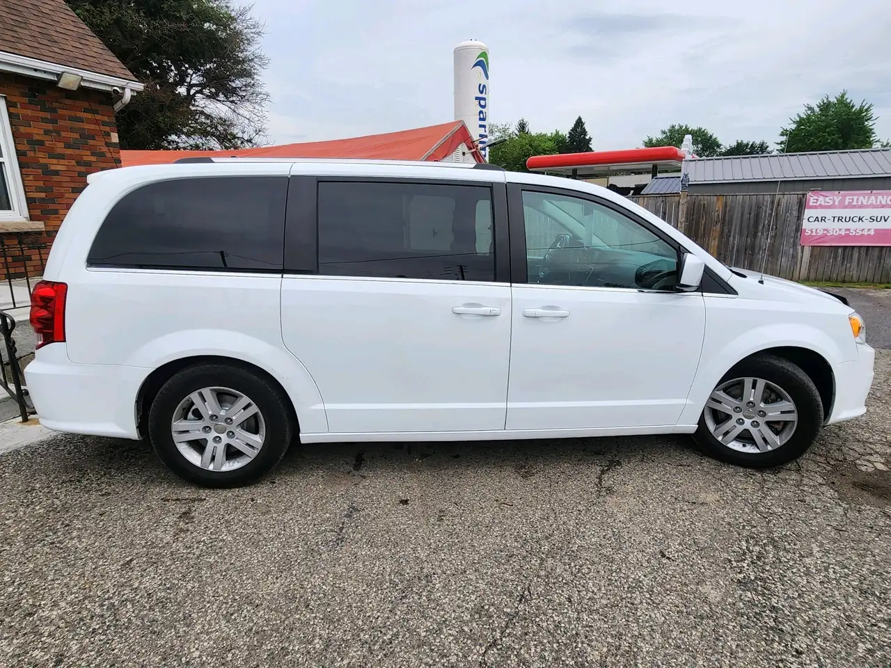 Dodge Grand Caravan снимка Dodge Grand Caravan