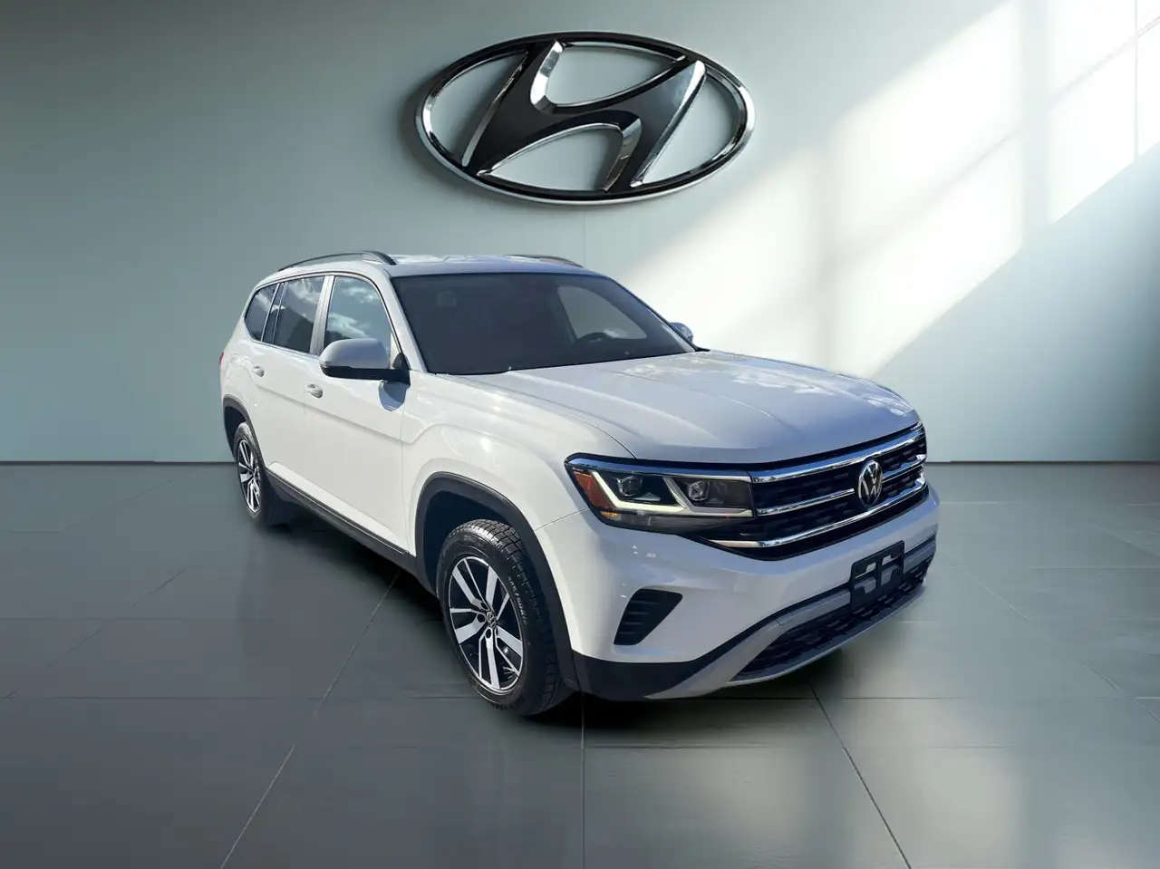 Volkswagen Atlas снимка Volkswagen Atlas
