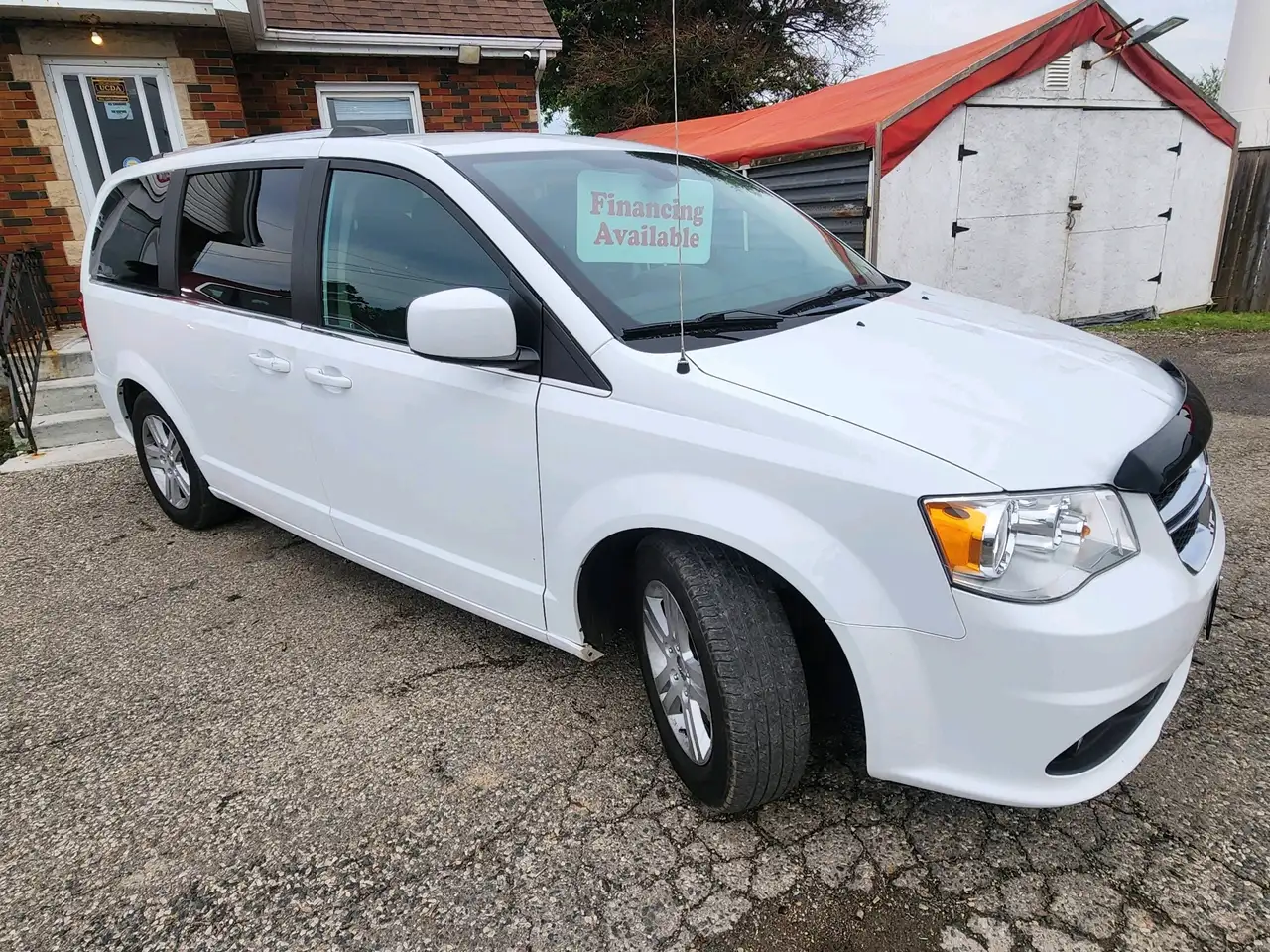 Dodge Grand Caravan снимка Dodge Grand Caravan