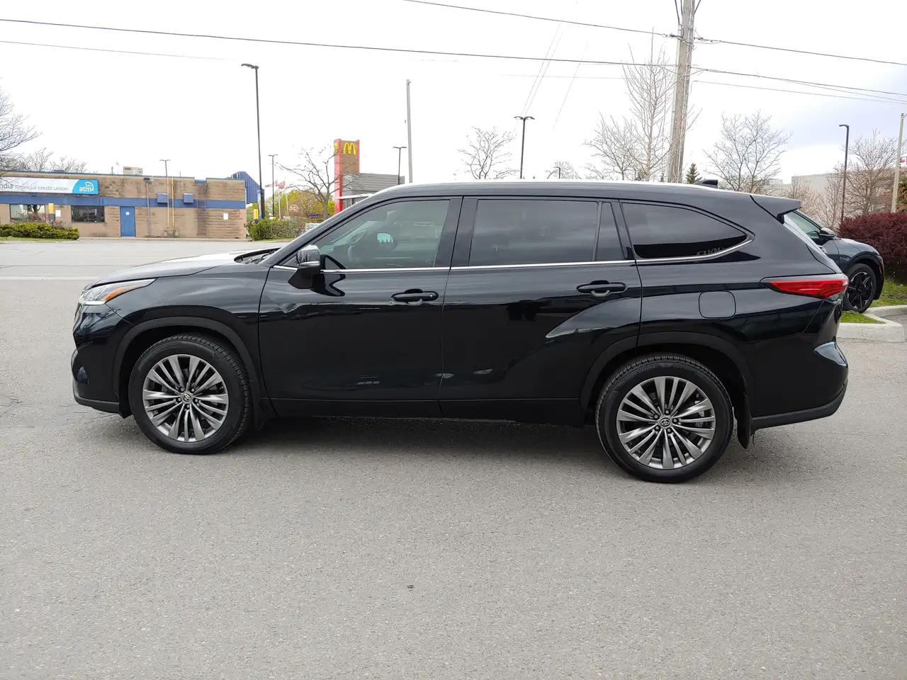 Toyota Highlander снимка Toyota Highlander