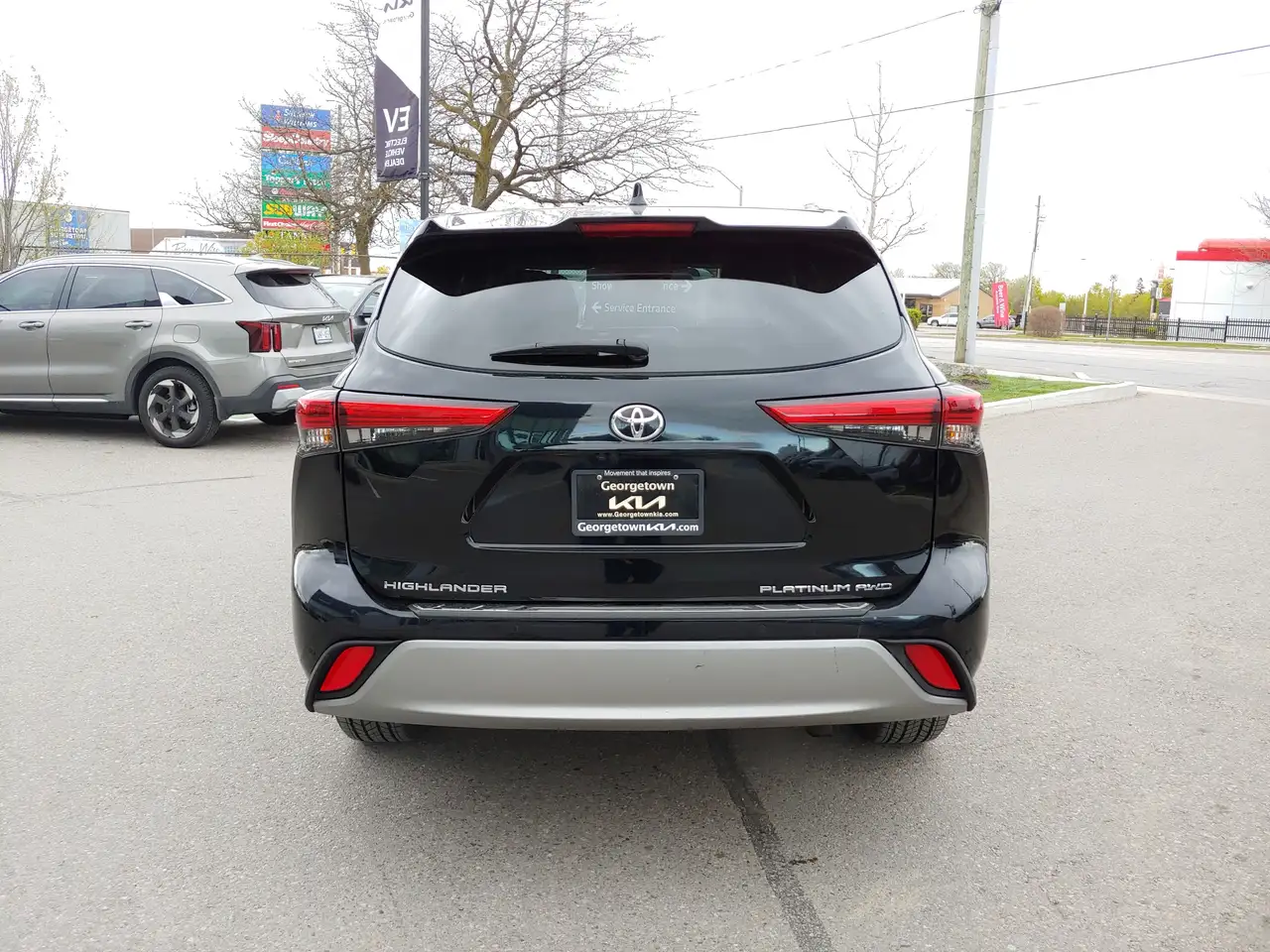 Toyota Highlander снимка Toyota Highlander