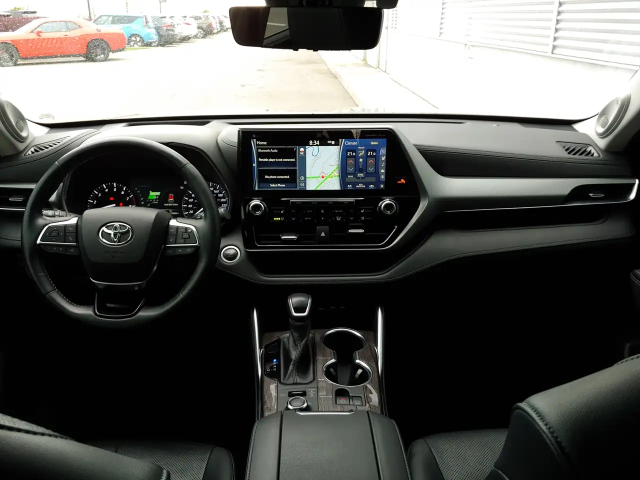 Toyota Highlander снимка Toyota Highlander