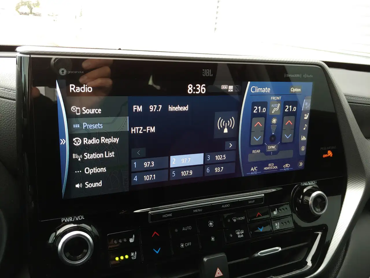 Toyota Highlander снимка Toyota Highlander