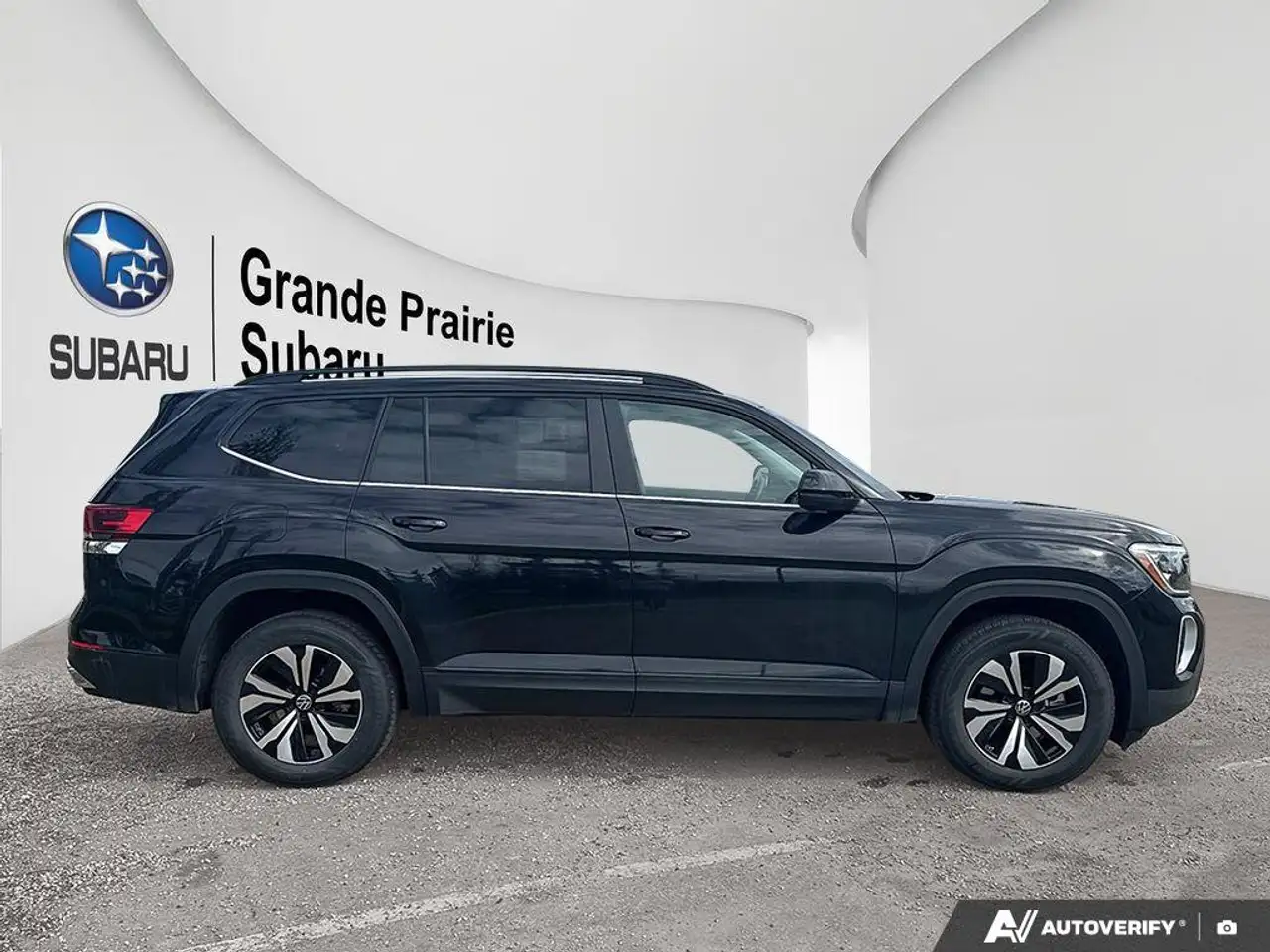 Volkswagen Atlas снимка Volkswagen Atlas