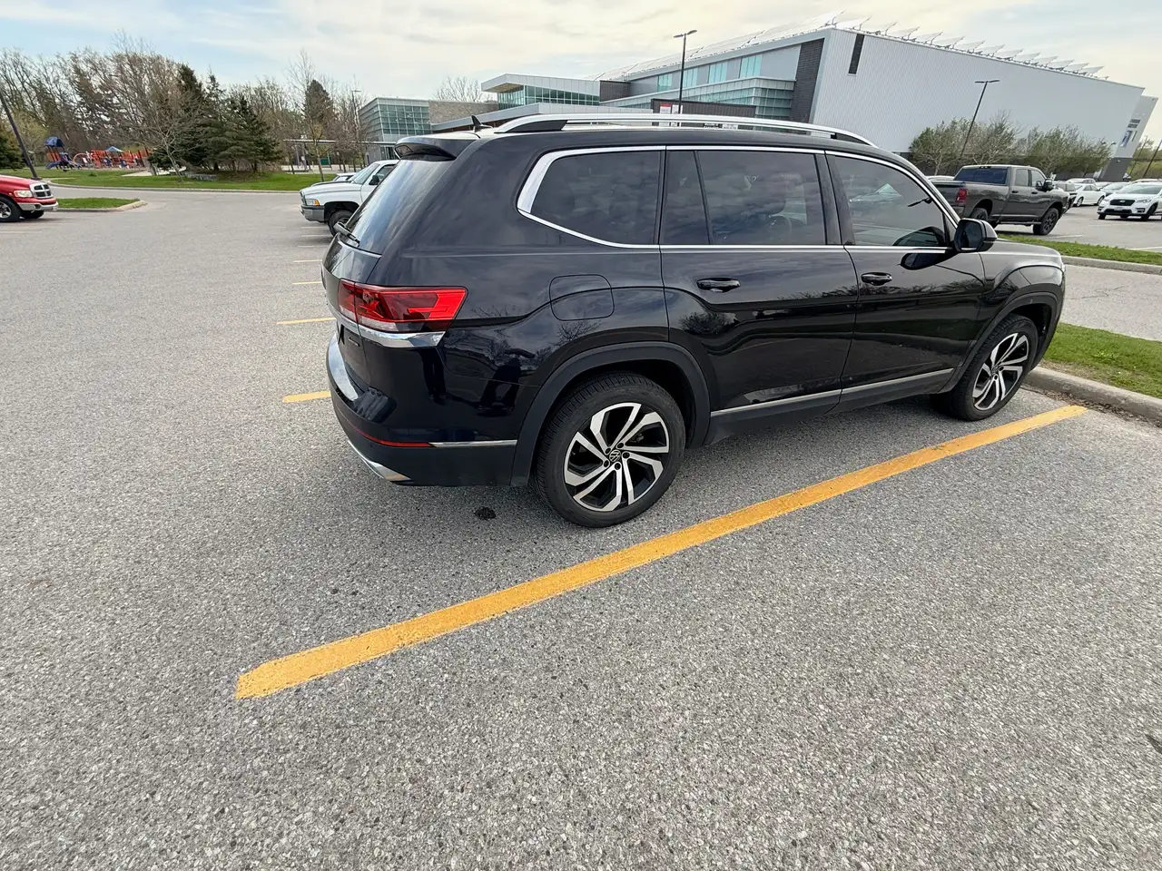 Volkswagen Atlas снимка Volkswagen Atlas
