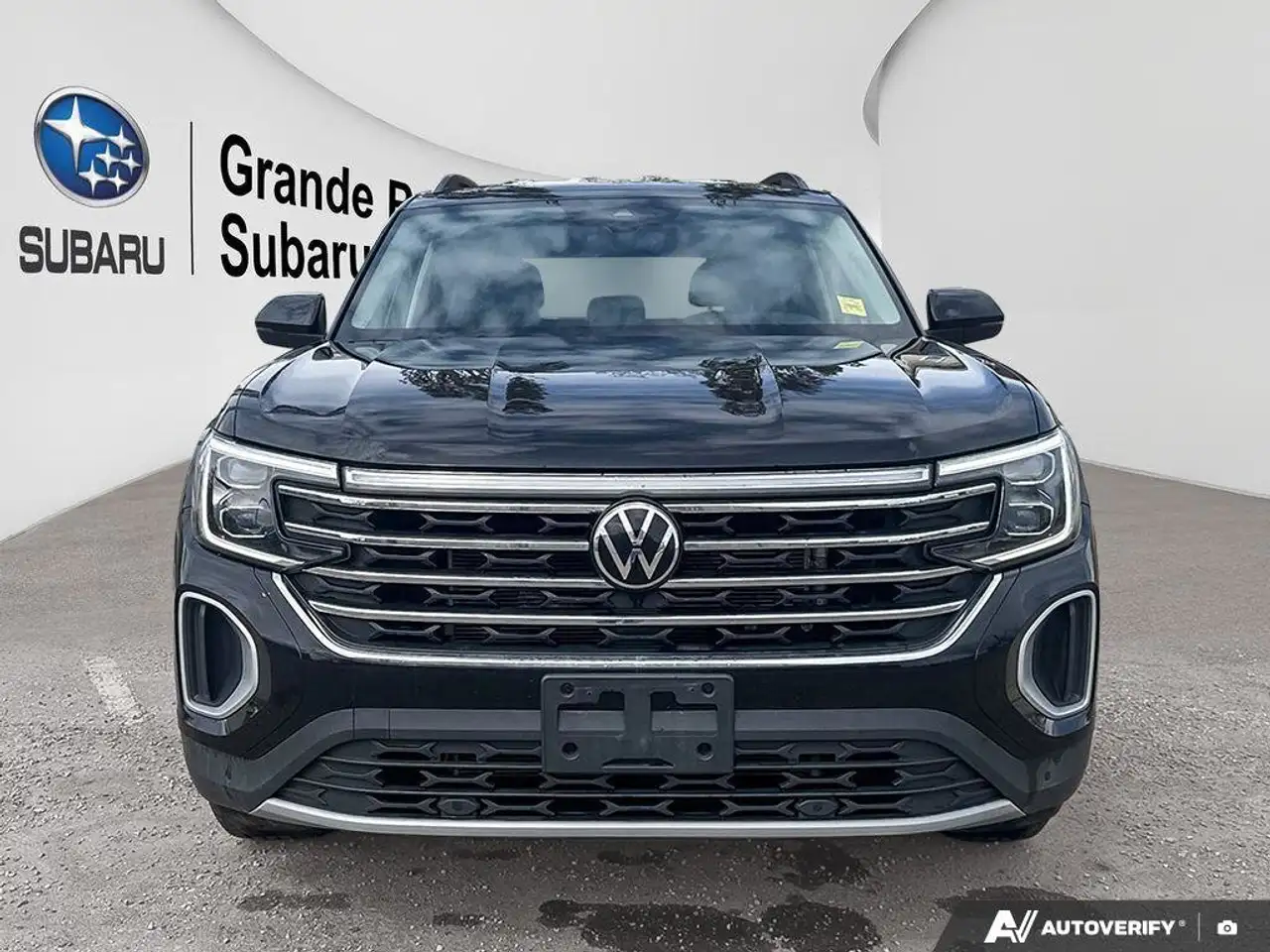 Volkswagen Atlas снимка Volkswagen Atlas