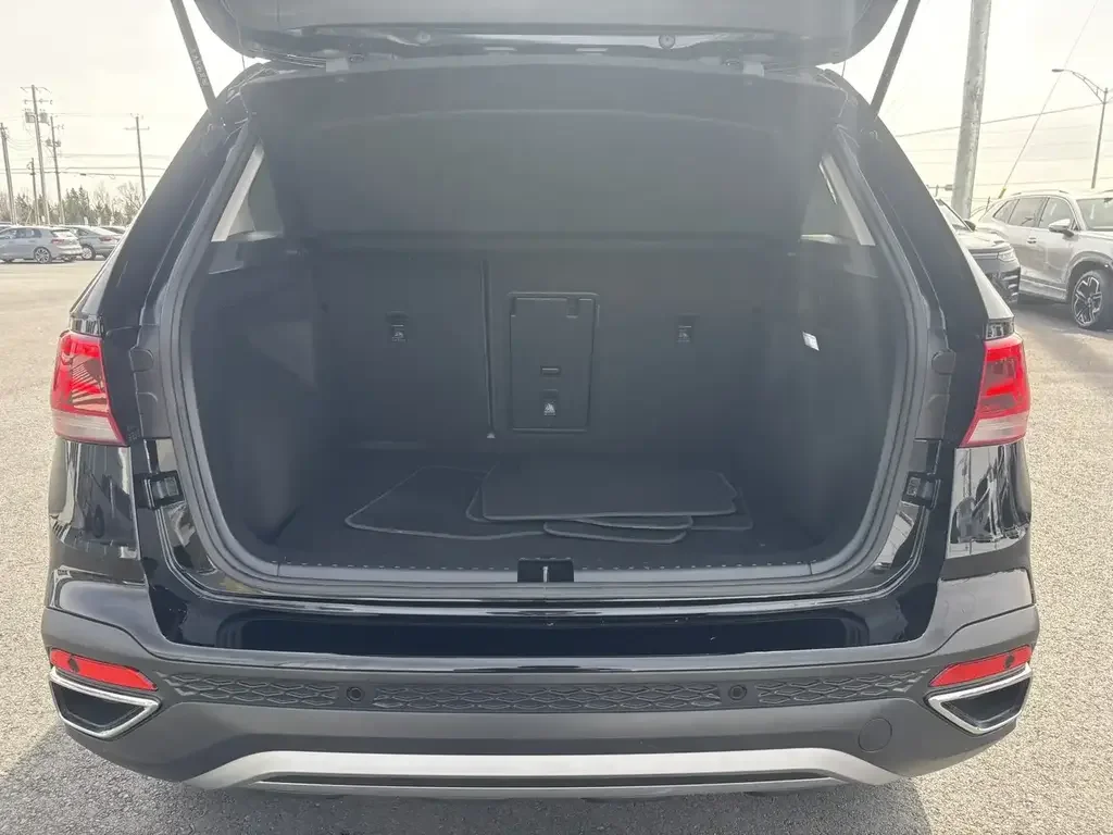 Volkswagen Taos снимка Volkswagen Taos