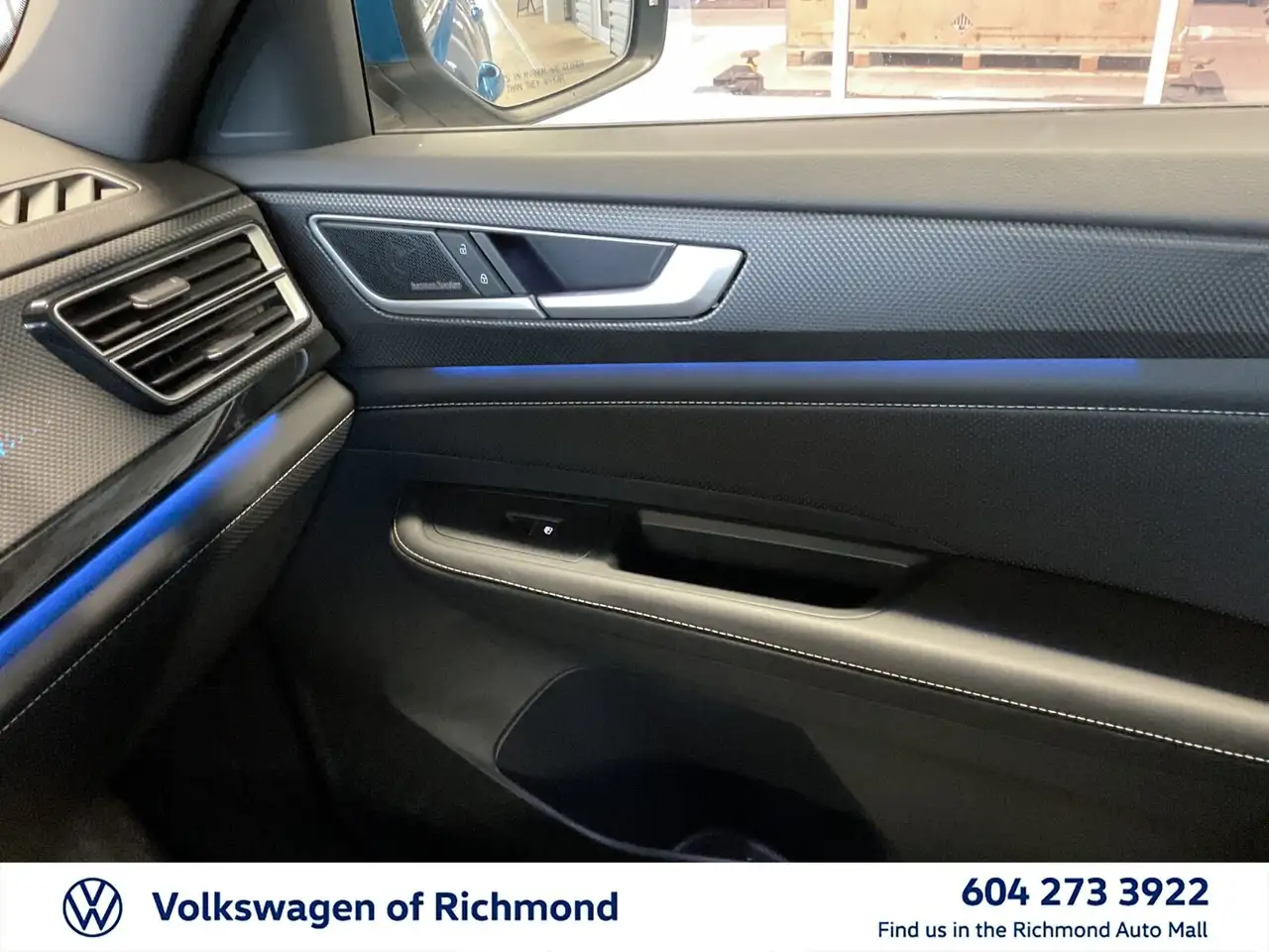 Volkswagen Atlas photo Volkswagen Atlas