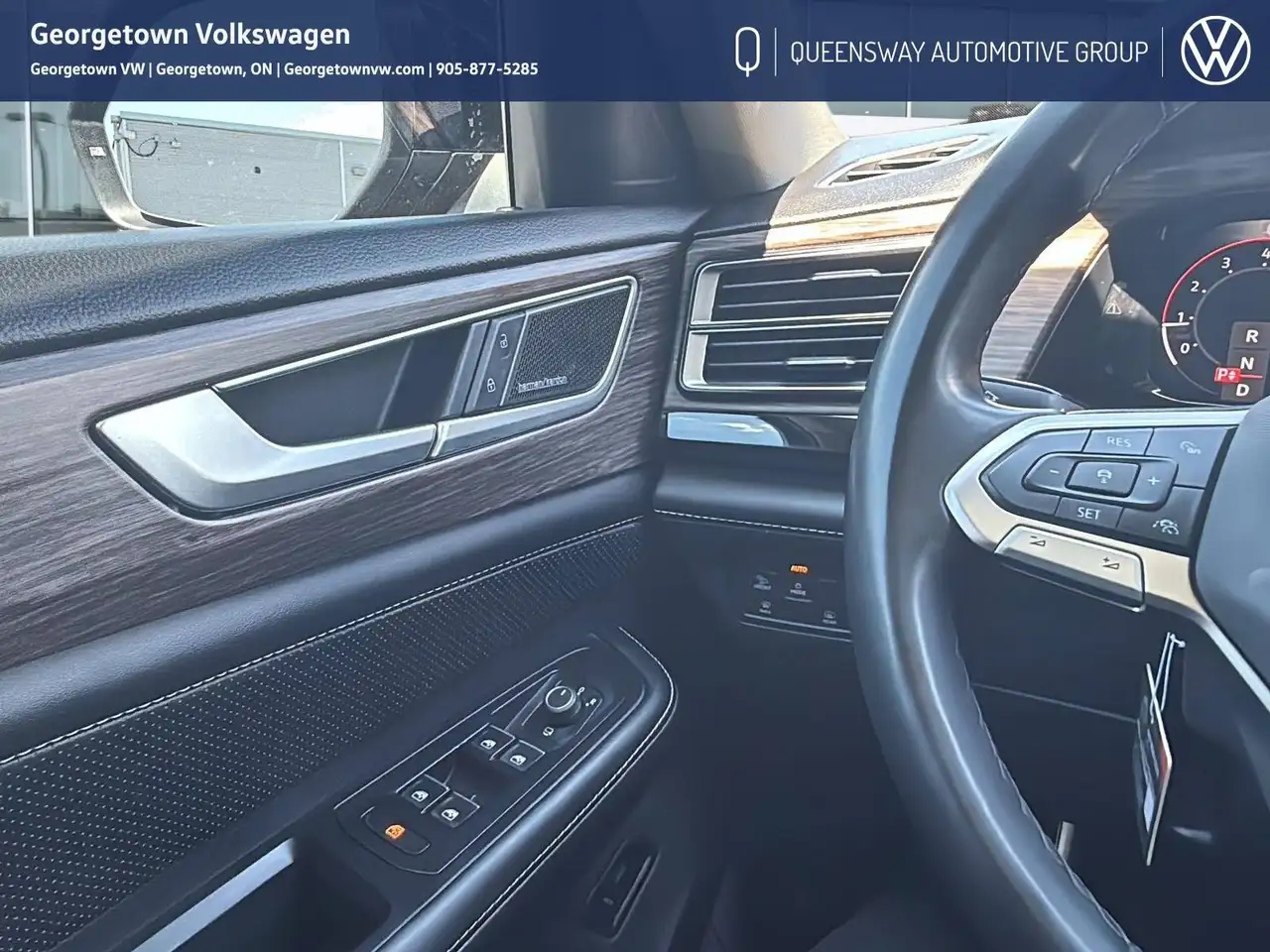Volkswagen Atlas photo Volkswagen Atlas