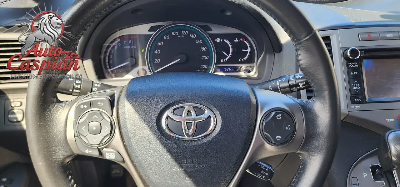 Toyota Venza снимка Toyota Venza