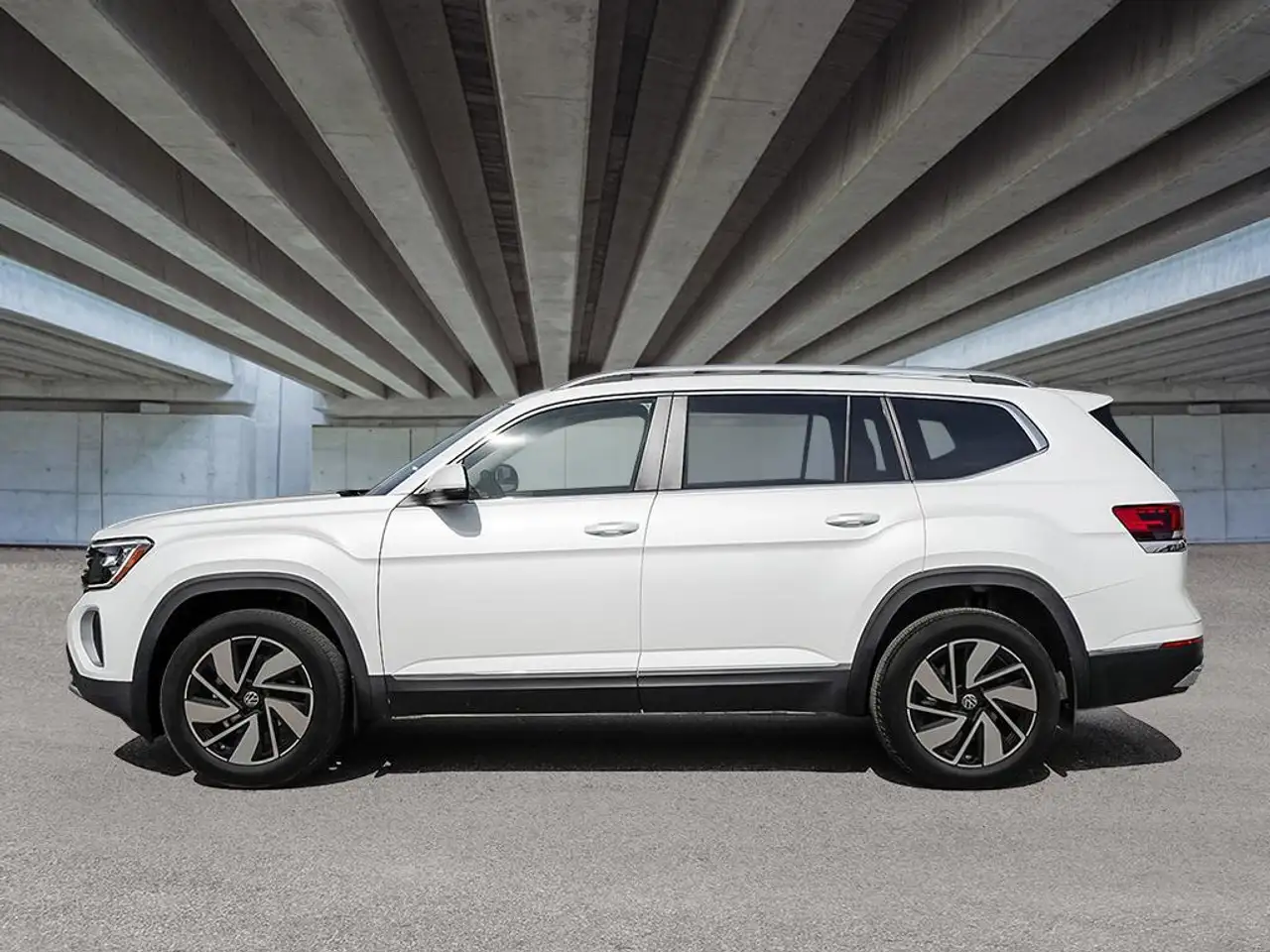 Volkswagen Atlas photo Volkswagen Atlas