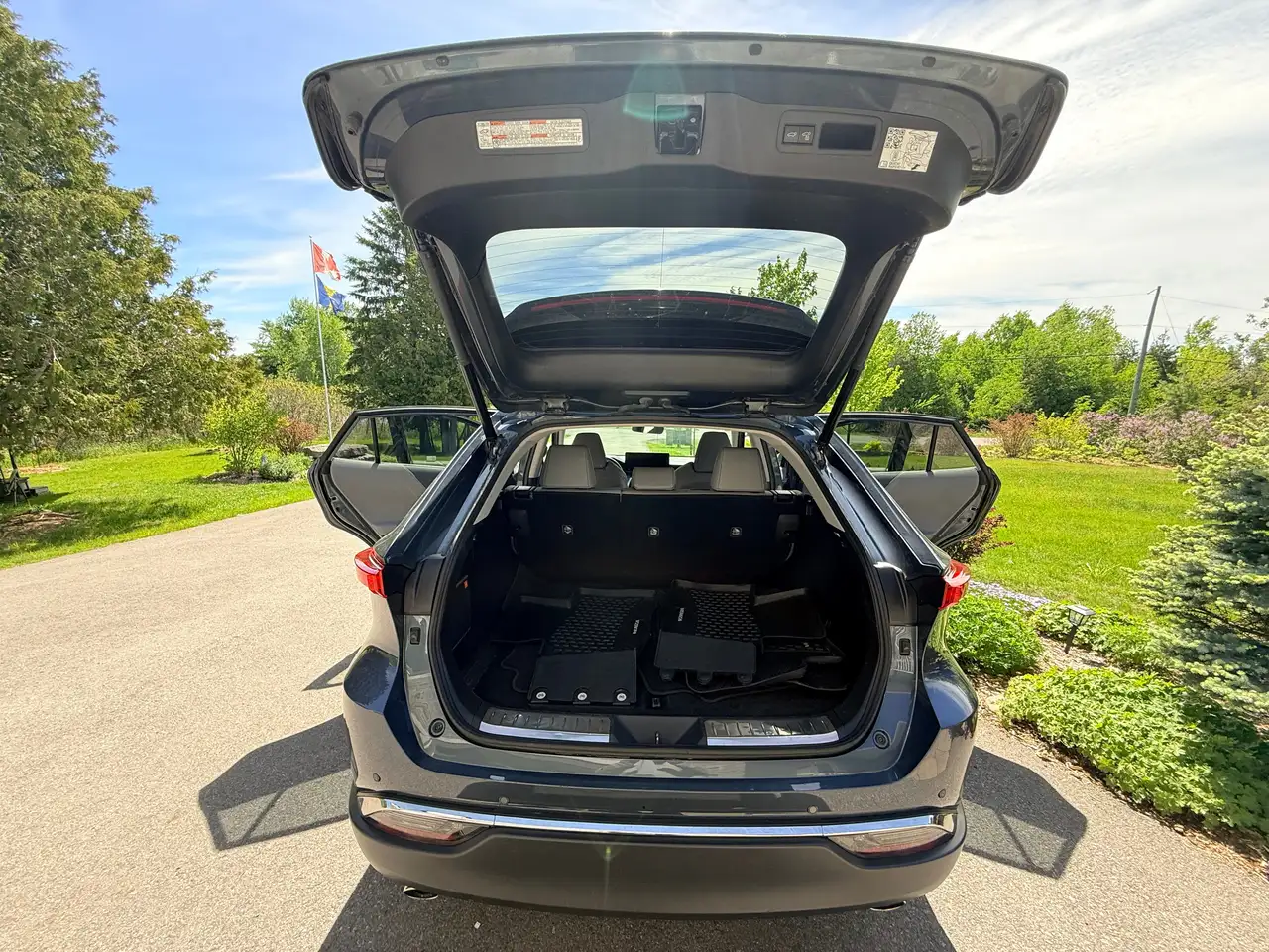 Toyota Venza photo Toyota Venza