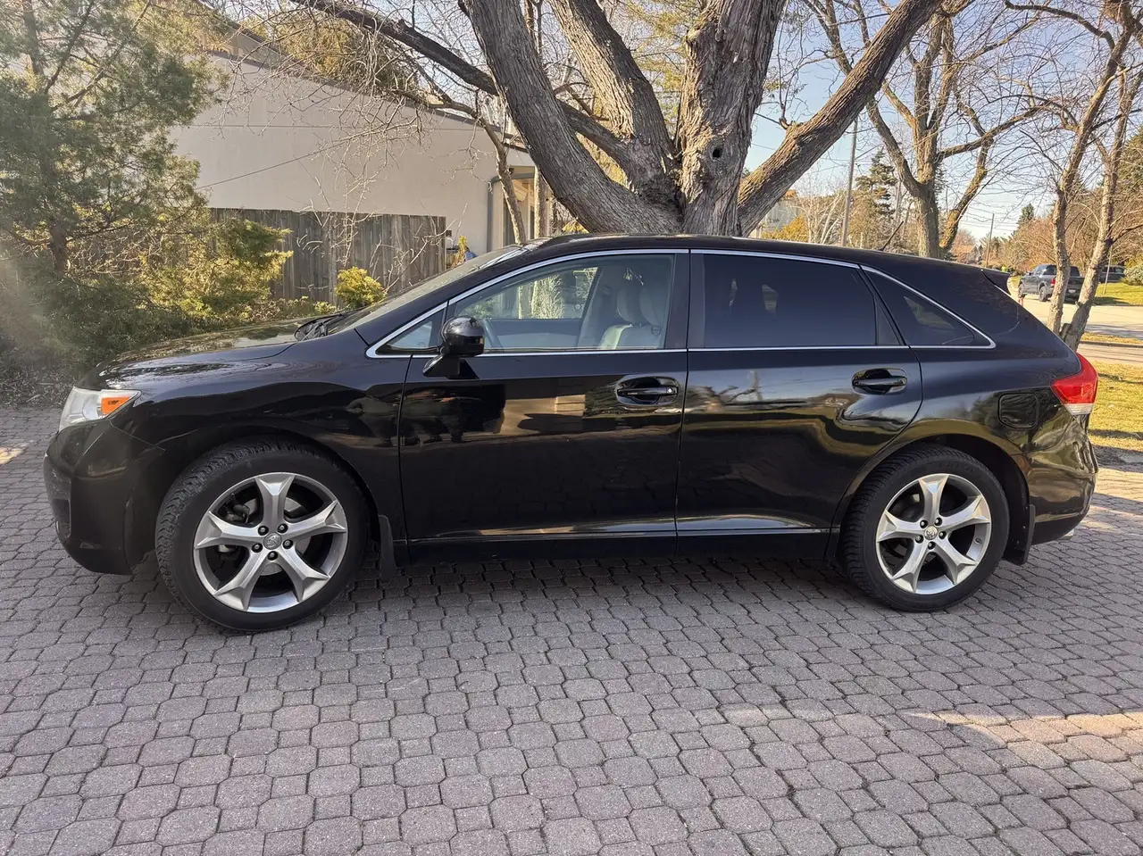 Toyota Venza снимка Toyota Venza