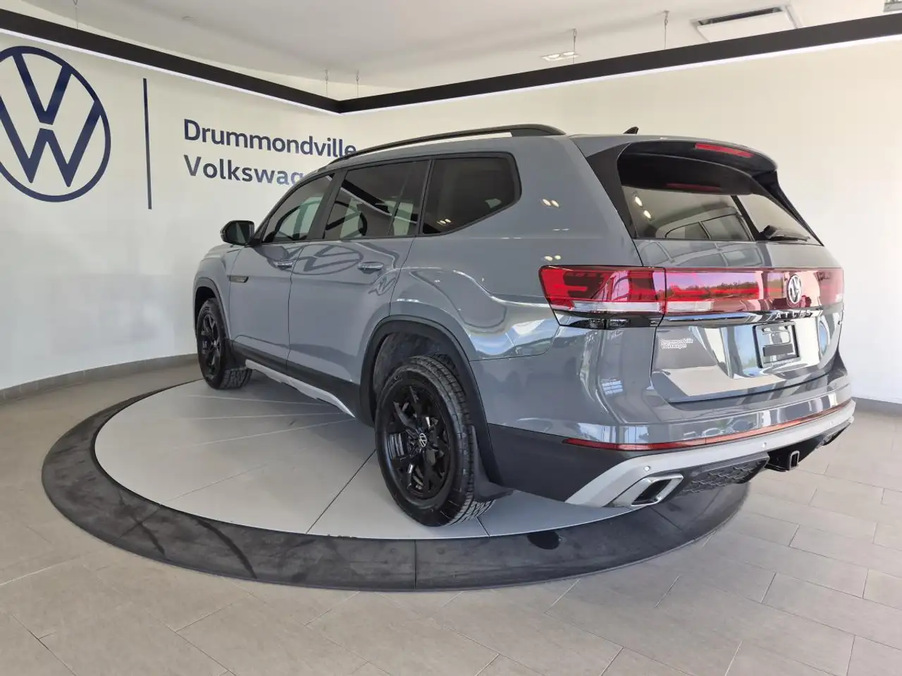 Volkswagen Atlas снимка Volkswagen Atlas