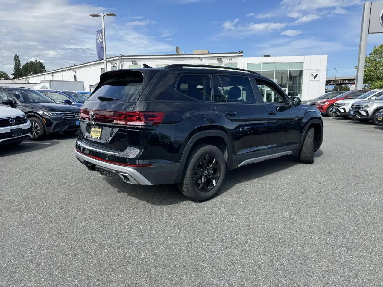Volkswagen Atlas снимка Volkswagen Atlas