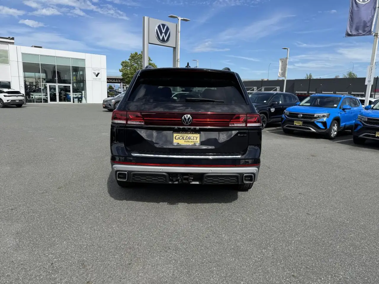 Volkswagen Atlas снимка Volkswagen Atlas