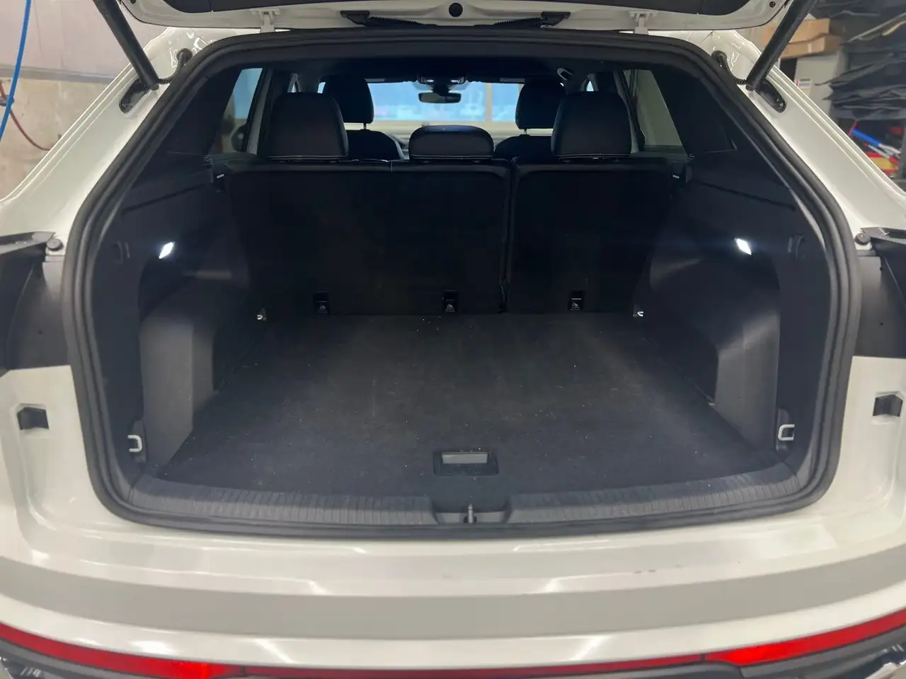 Volkswagen Atlas снимка Volkswagen Atlas
