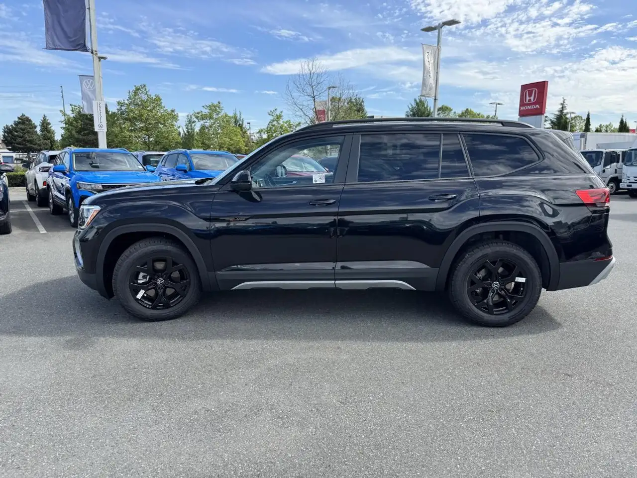 Volkswagen Atlas снимка Volkswagen Atlas