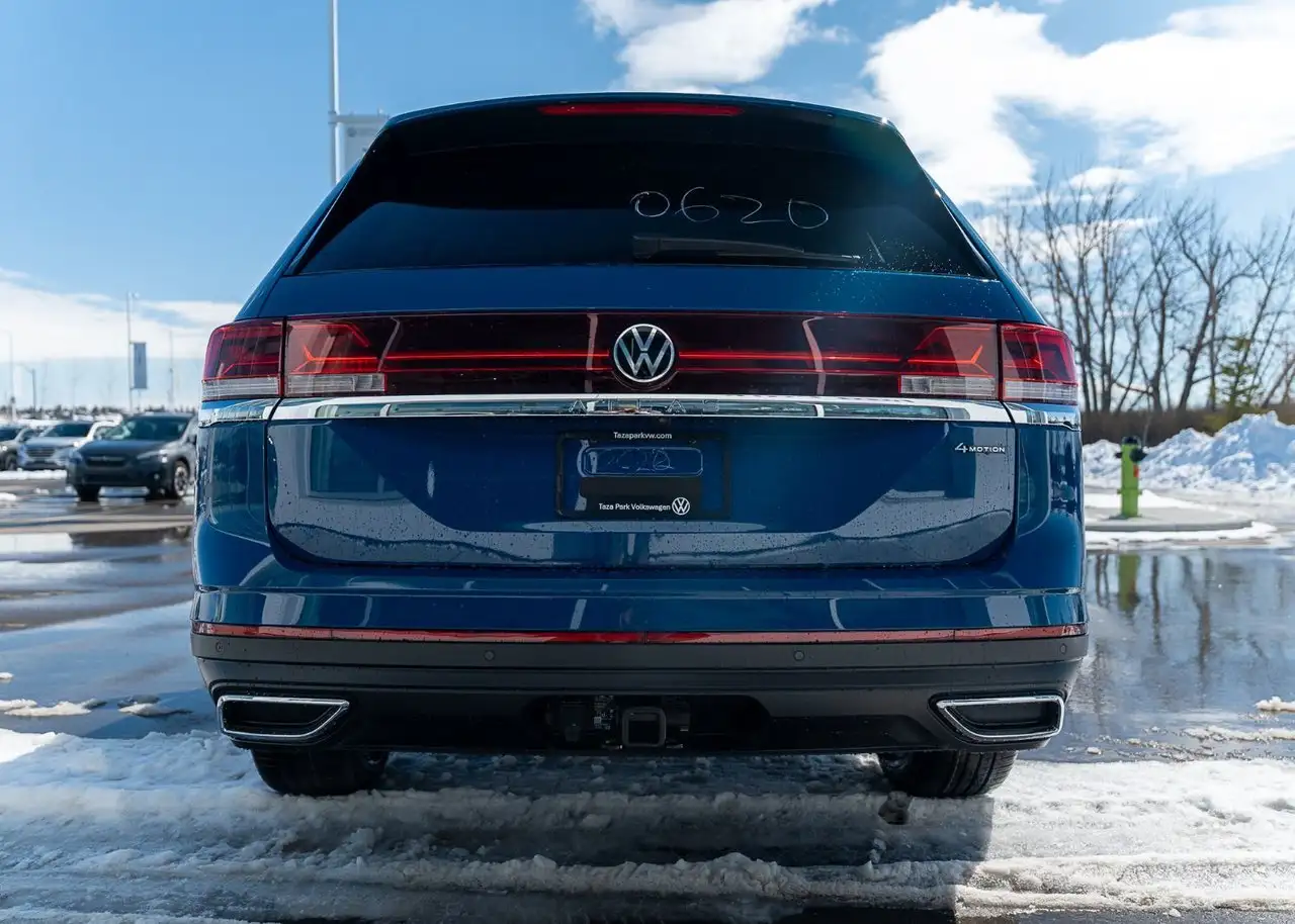 Volkswagen Atlas снимка Volkswagen Atlas