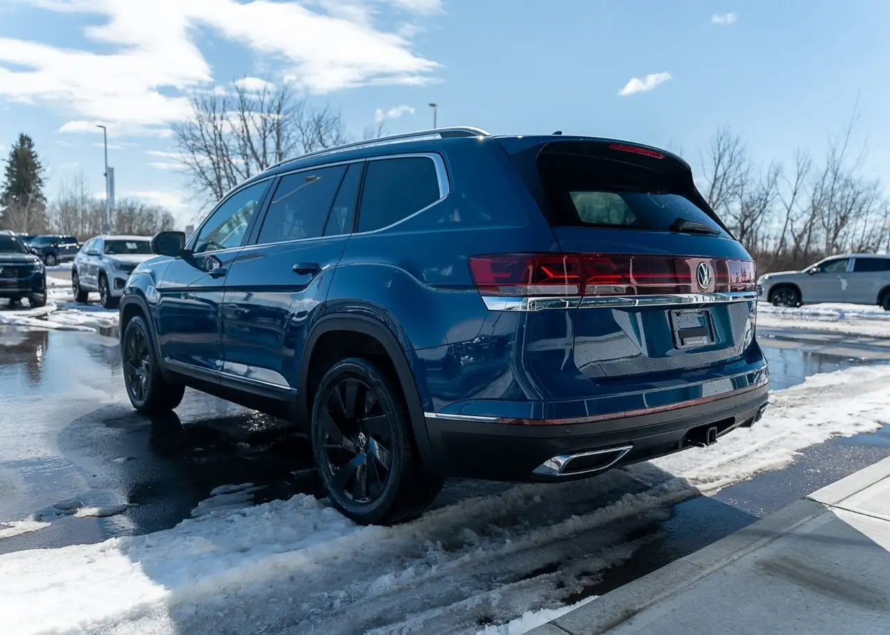 Volkswagen Atlas снимка Volkswagen Atlas