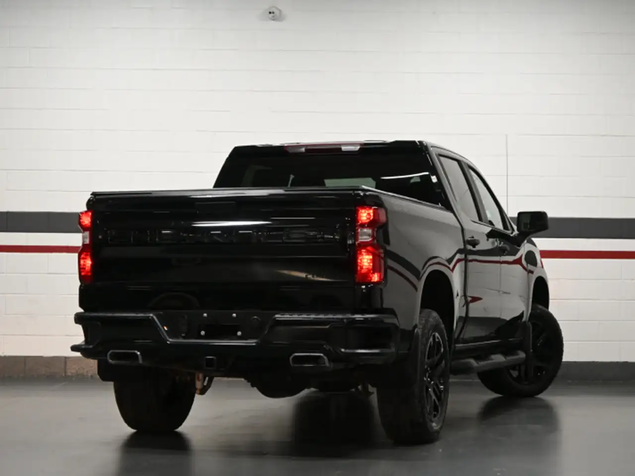 Chevrolet Silverado 1500 photo Chevrolet Silverado 1500