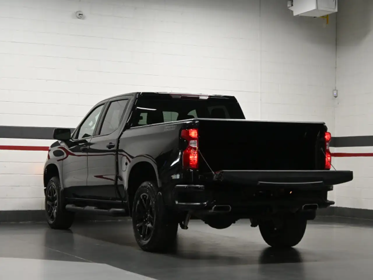 Chevrolet Silverado 1500 photo Chevrolet Silverado 1500