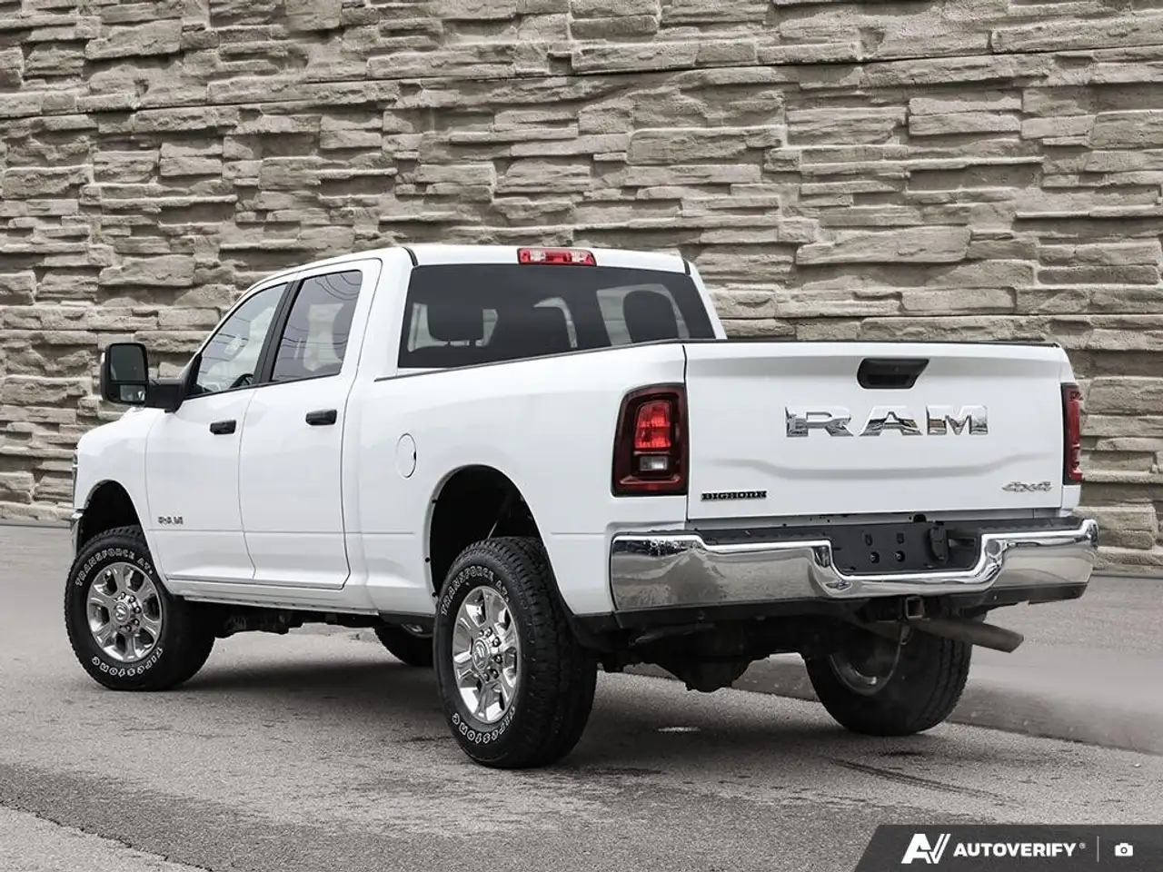 RAM 2500 снимка RAM 2500