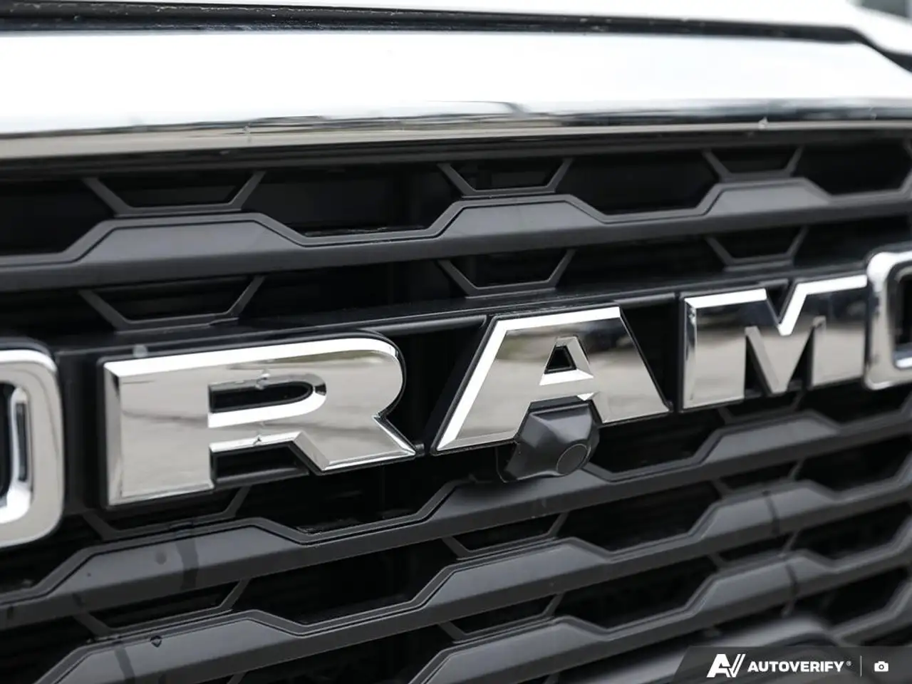 RAM 2500 снимка RAM 2500