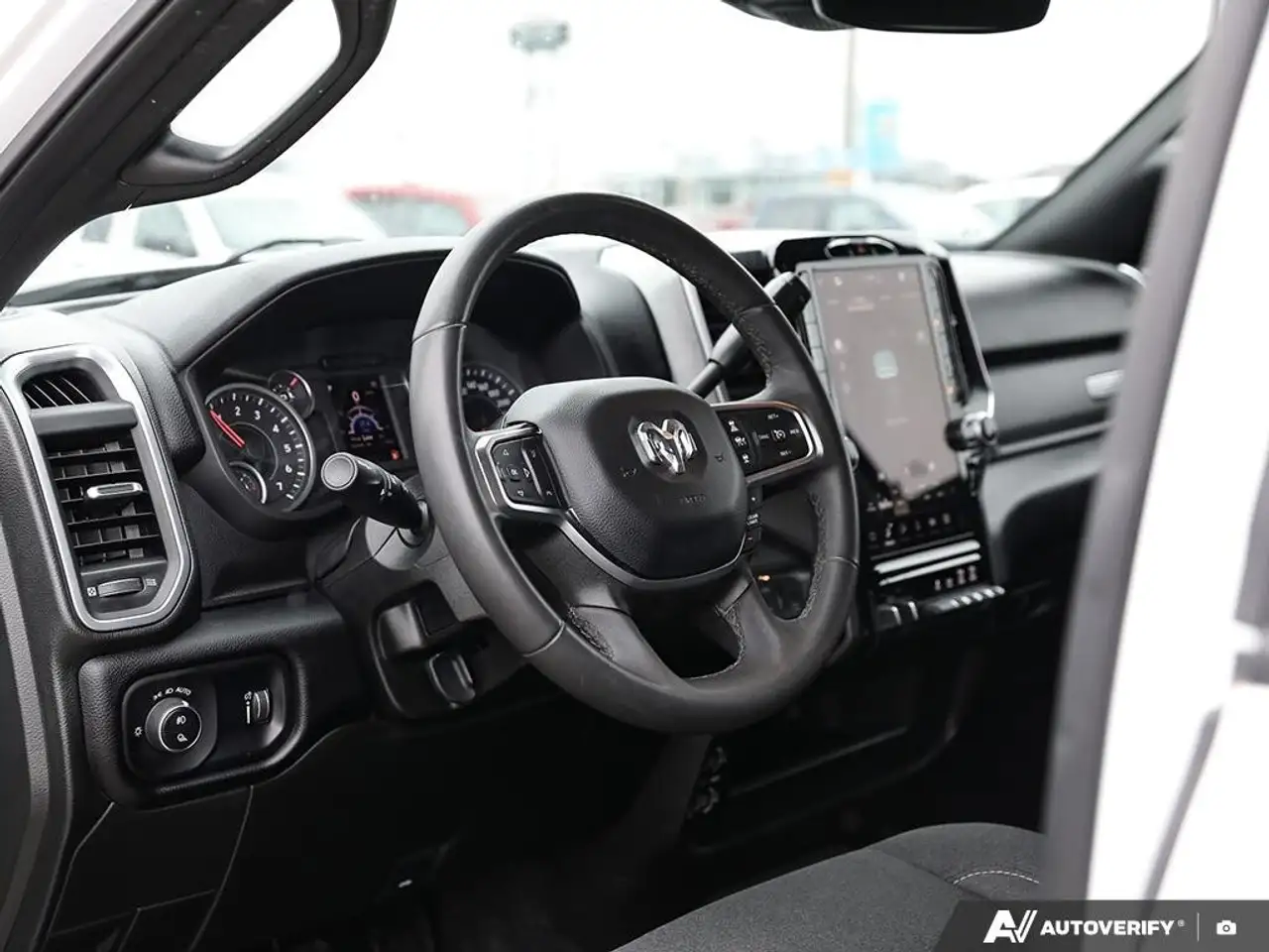 RAM 2500 снимка RAM 2500