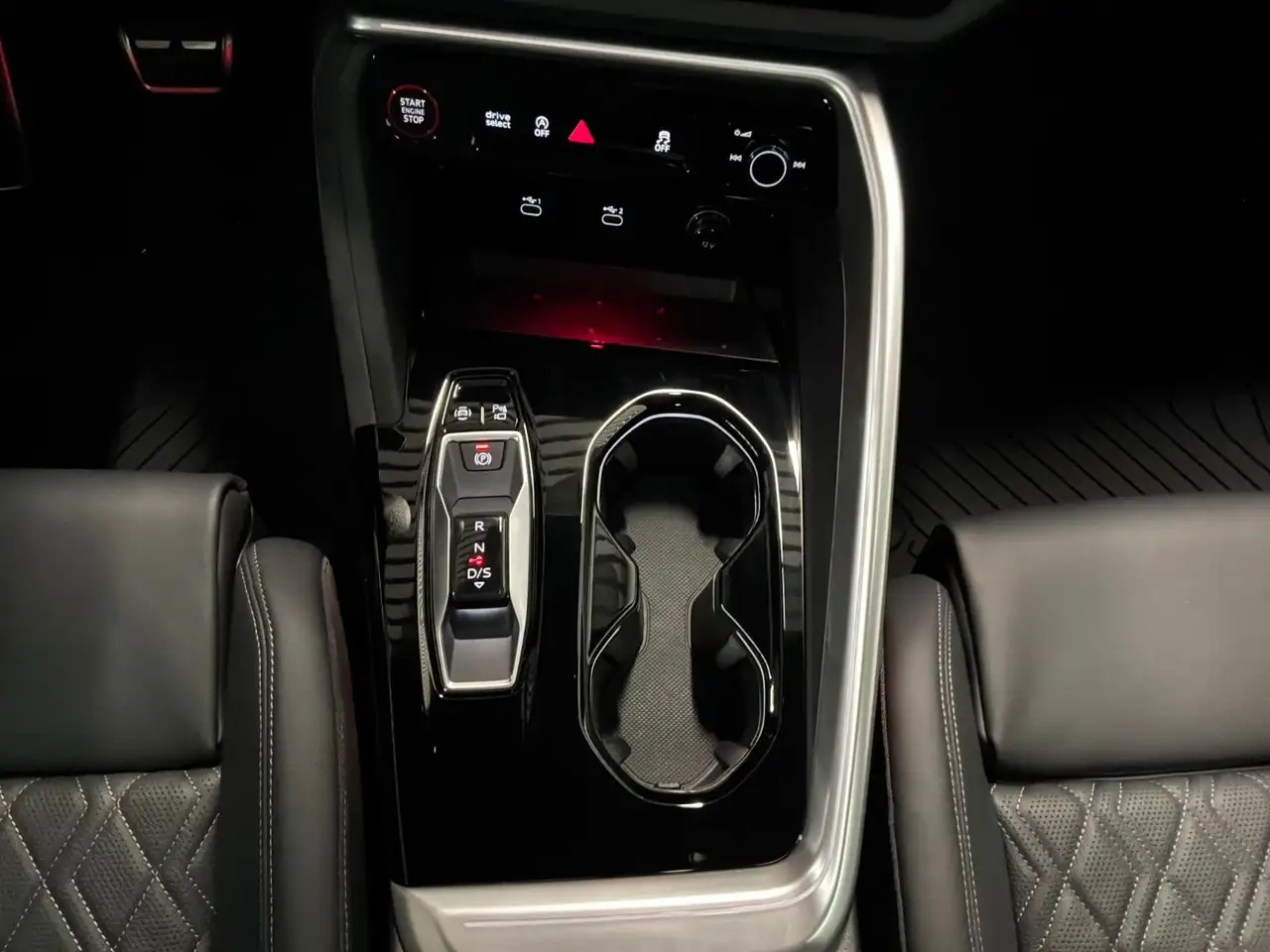Audi SQ5 fotografie Audi SQ5