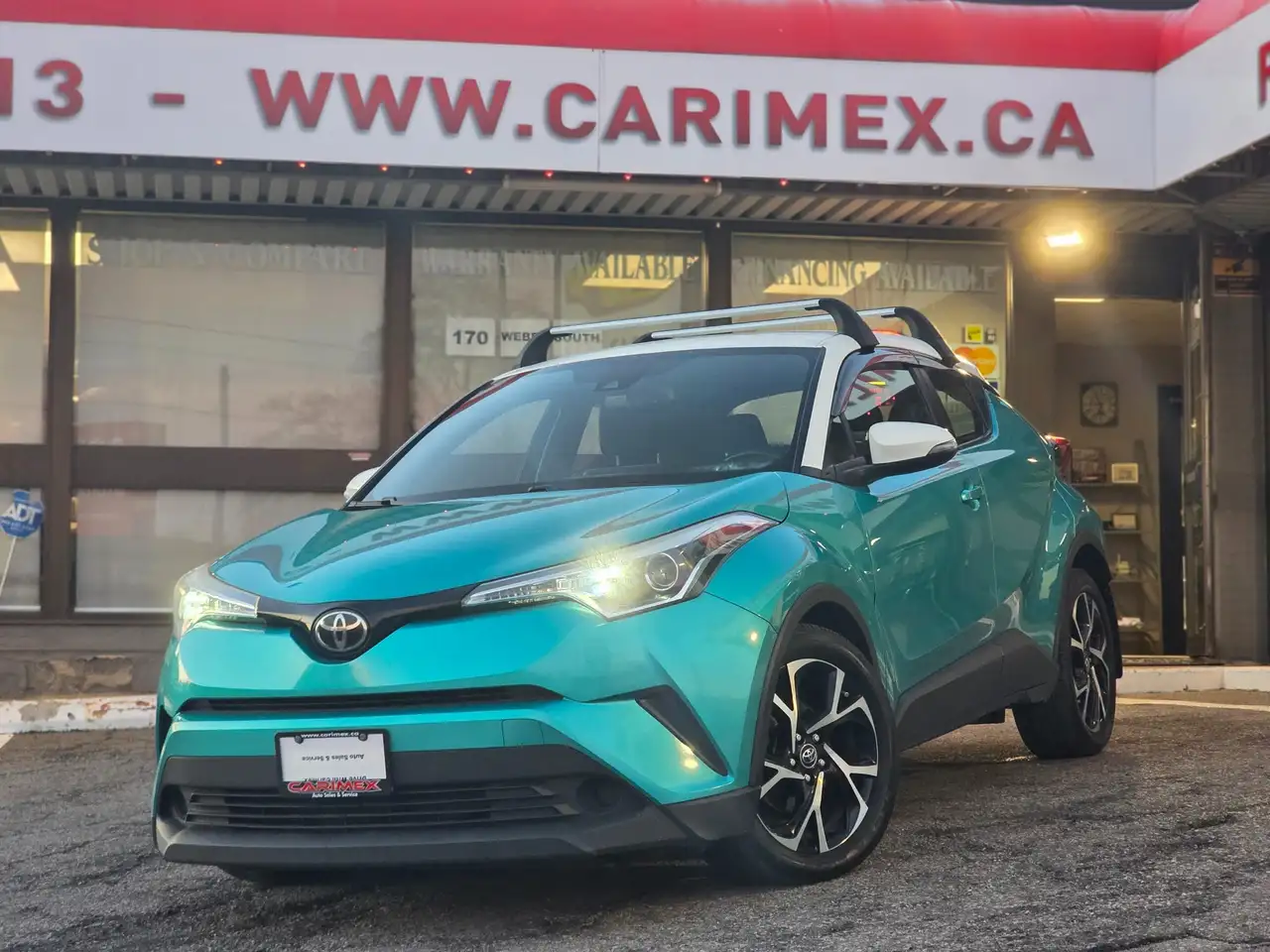 Toyota C-HR снимка Toyota C-HR