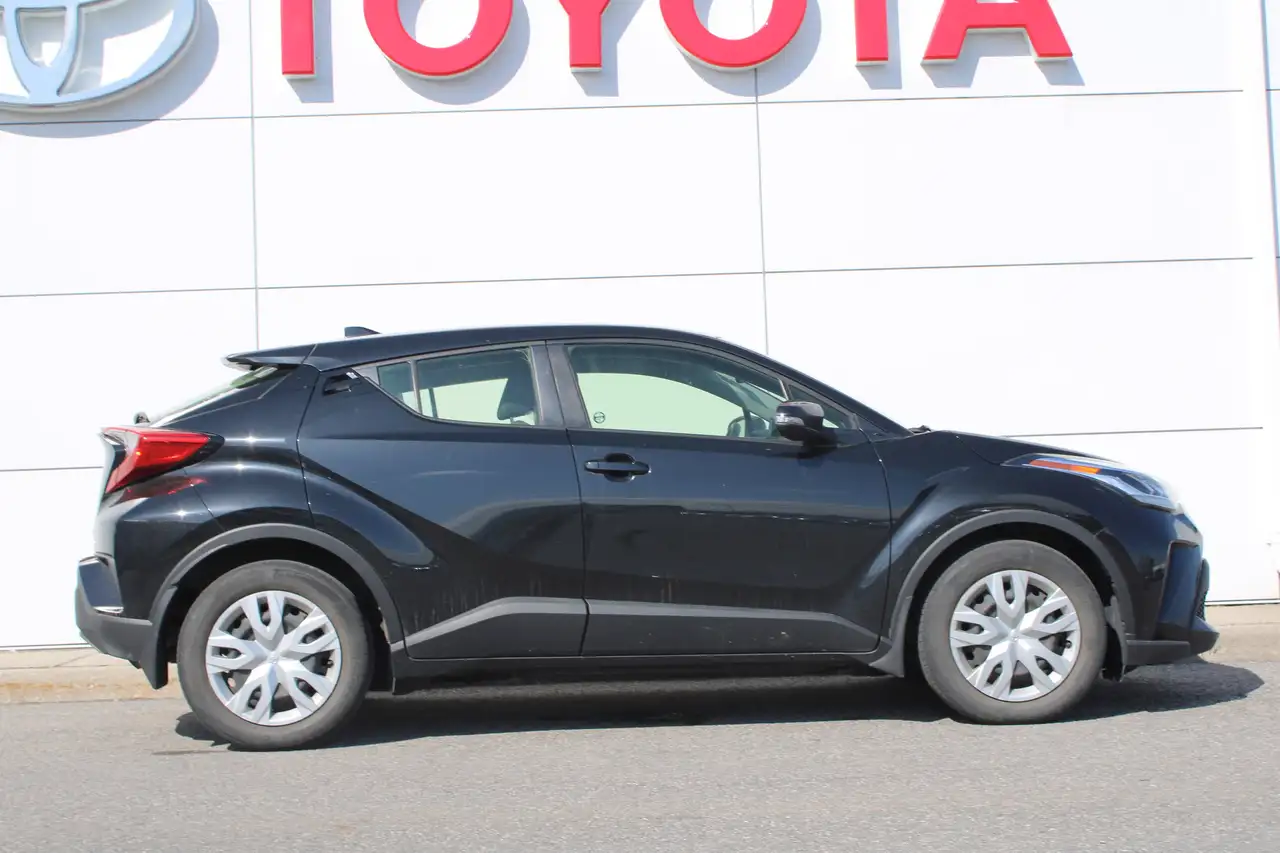 Toyota C-HR fotografie Toyota C-HR