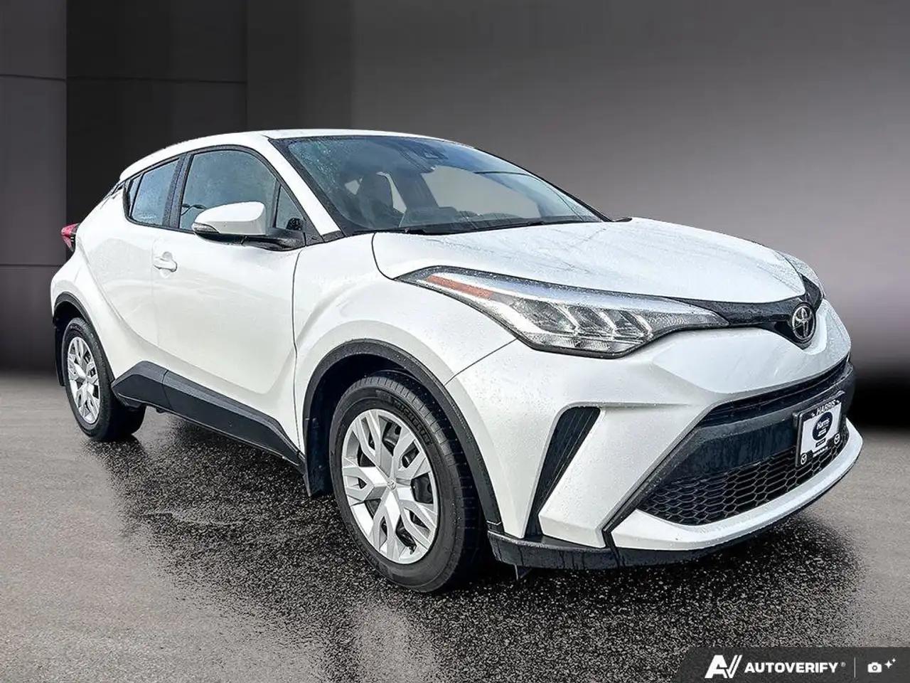 Toyota C-HR снимка Toyota C-HR