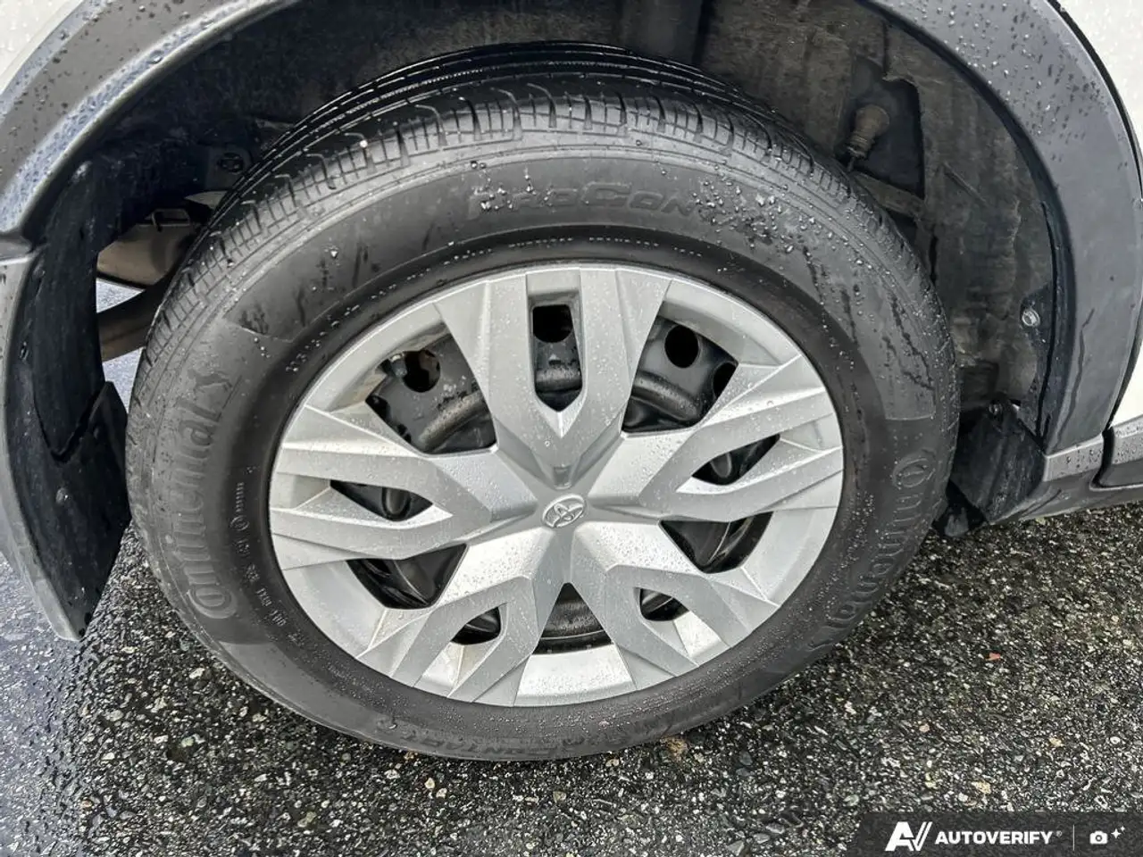 Toyota C-HR снимка Toyota C-HR