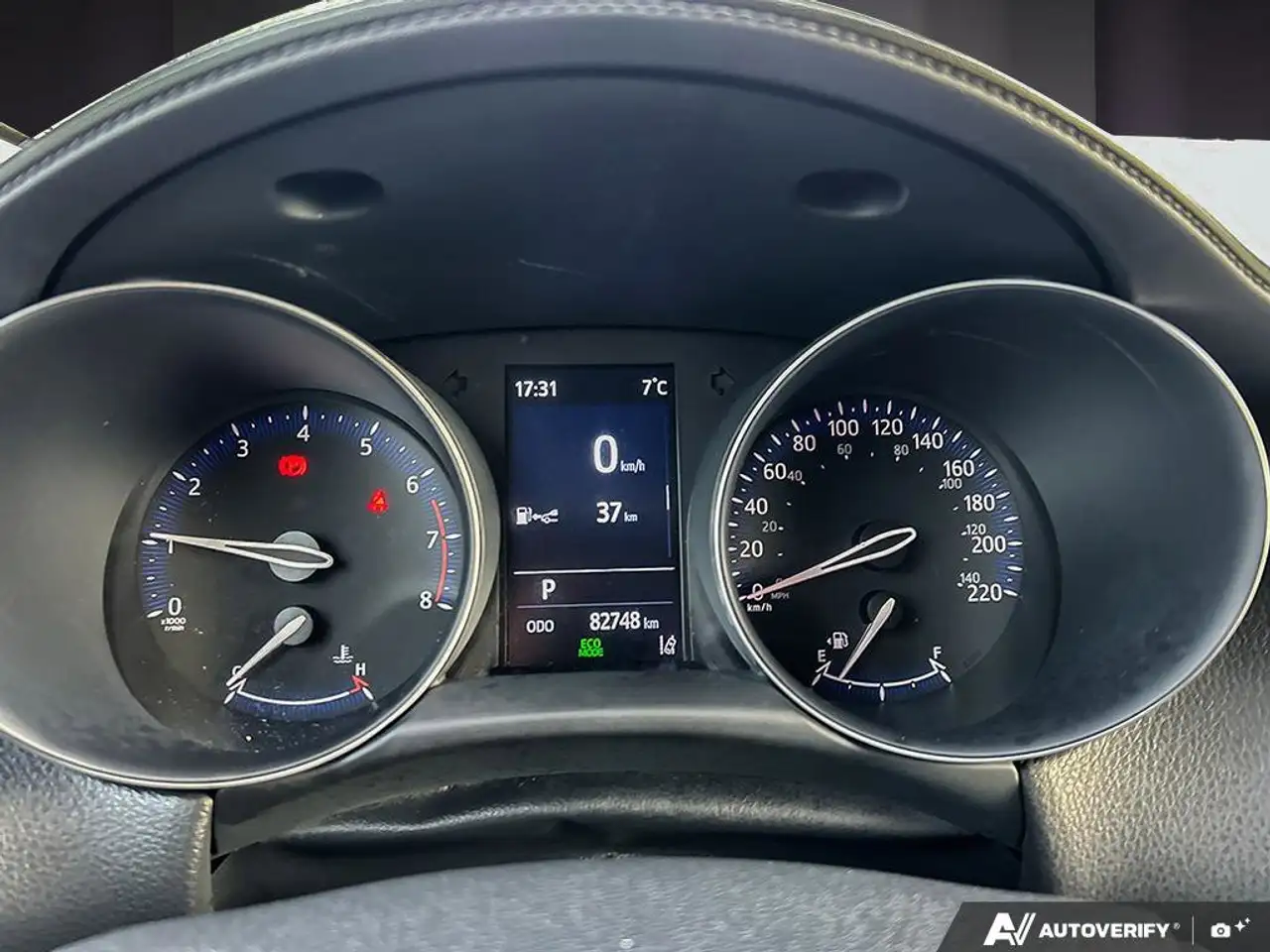 Toyota C-HR снимка Toyota C-HR