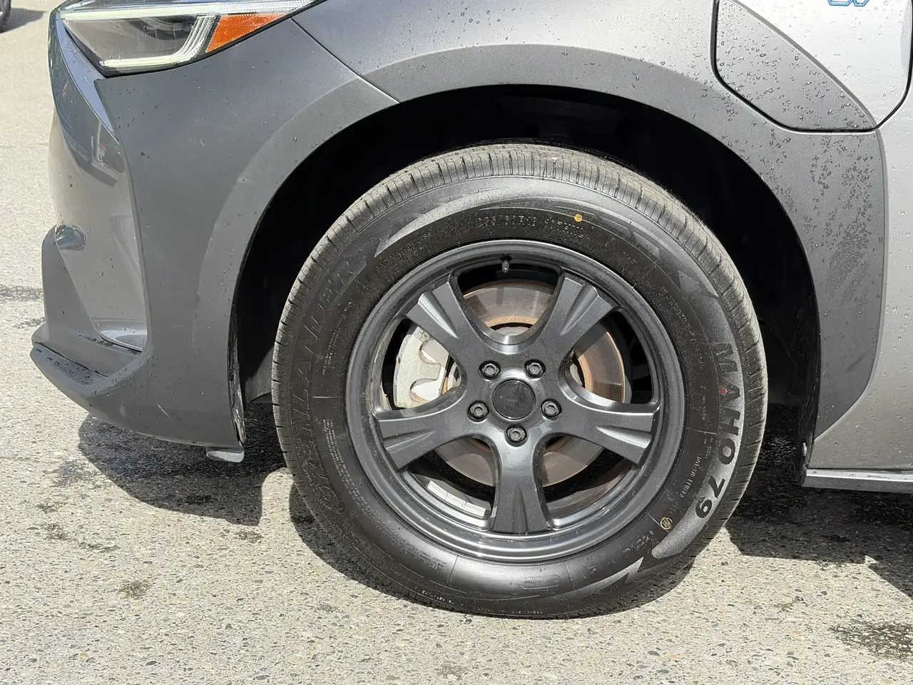Toyota bZ4X снимка Toyota bZ4X