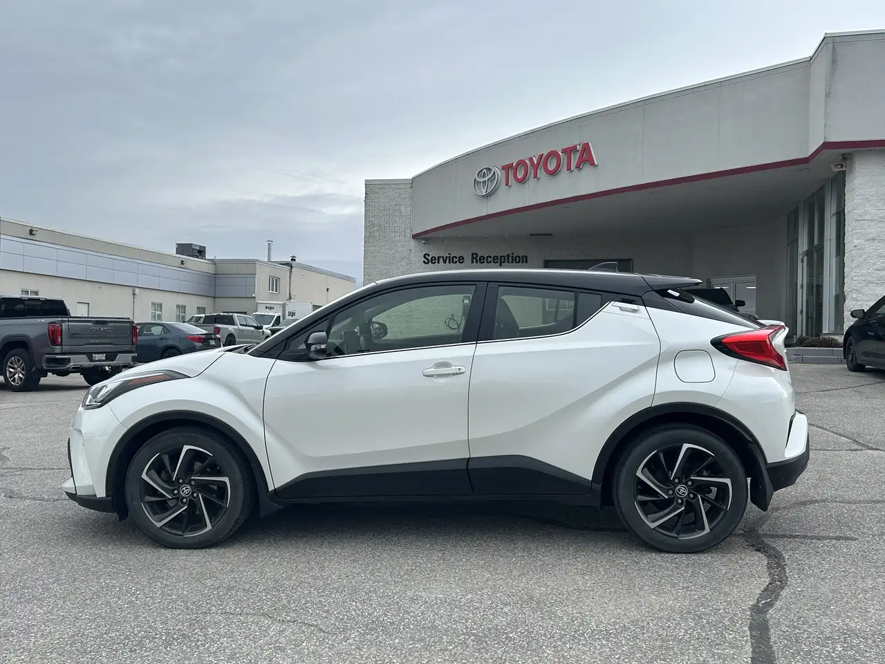 Toyota C-HR fotografie Toyota C-HR