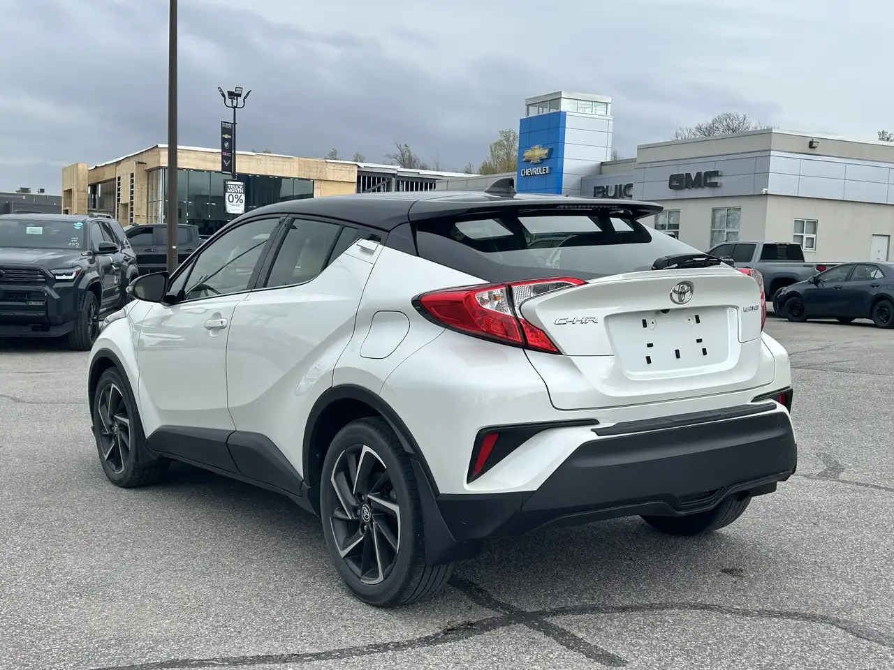 Toyota C-HR fotografie Toyota C-HR