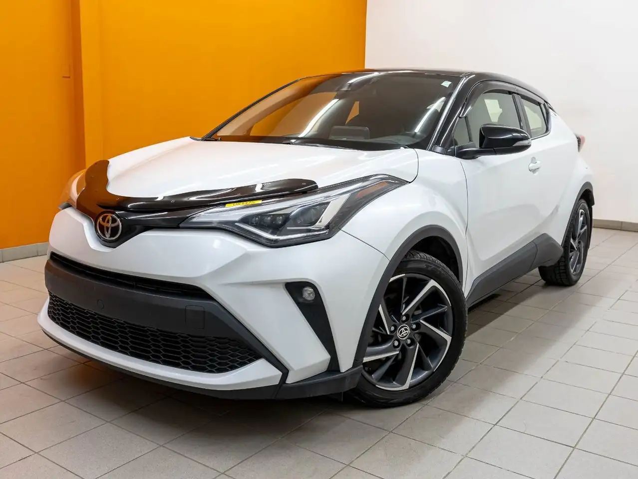 Toyota C-HR снимка Toyota C-HR